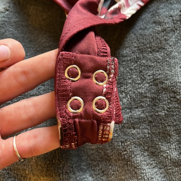 Guess body suit - Picture 7 of 9